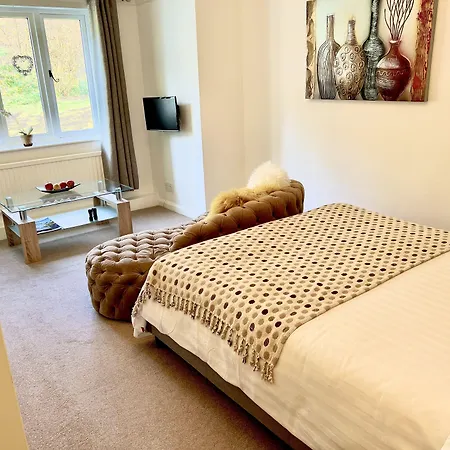 High Grassings Bed and Breakfast 4*