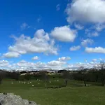 Bed and Breakfast High Grassings 4*